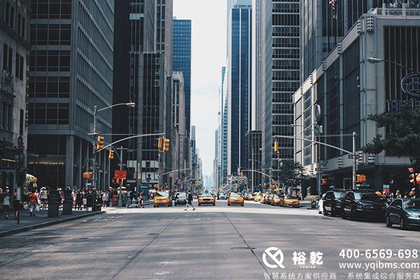 樓控系統(tǒng)廠家，裕乾為智能建筑提供完美解決方案